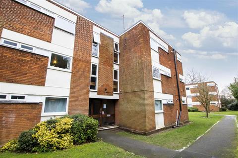 2 bedroom flat to rent, Wheeleys Road, Birmingham