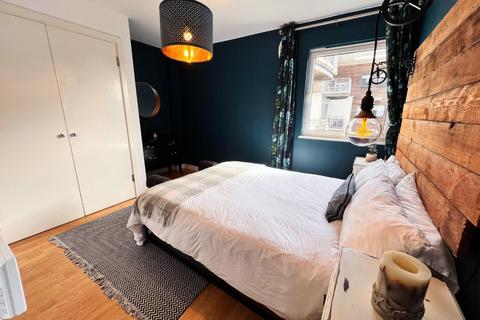 2 bedroom apartment for sale - Cambria, Victoria Wharf, Cardiff Bay
