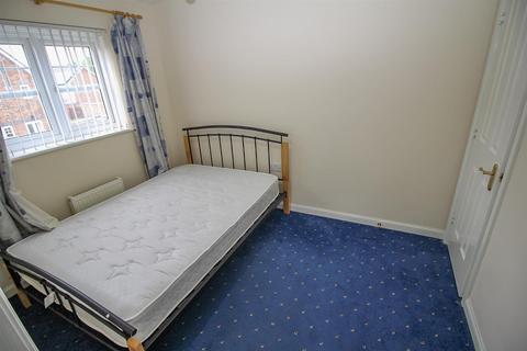 2 bedroom end of terrace house to rent - Chesters Avenue, Newcastle Upon Tyne