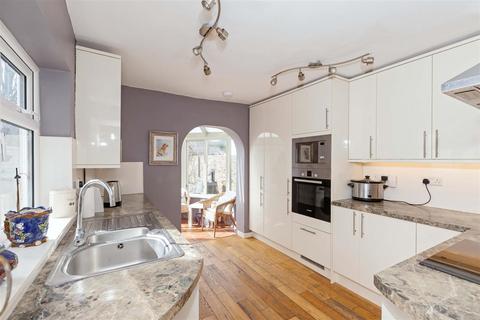 5 bedroom house for sale - Ham Road, Worthing