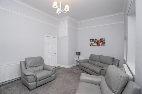 956 Carntyne Road, Glasgow, G32 6NB