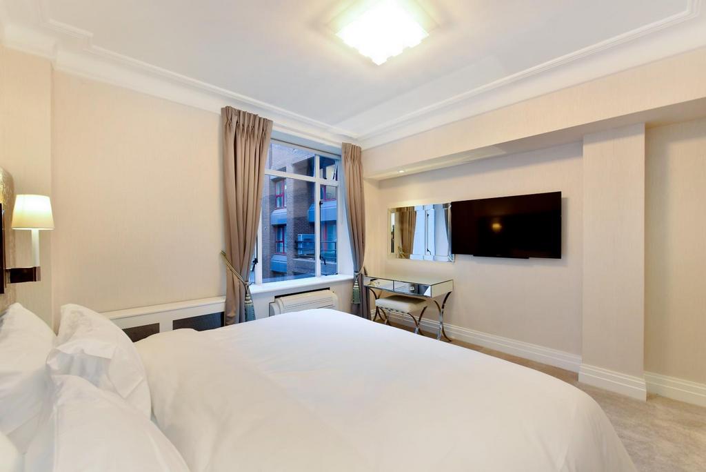 148, 55 Park Lane (16).JPG