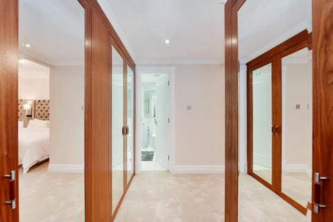 3 bedroom flat to rent, 55 Park Lane, Mayfair W1K