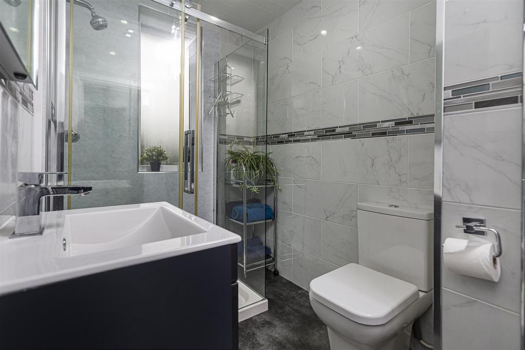 Bramleys Estate Agents - Beaumont Park - Woodside