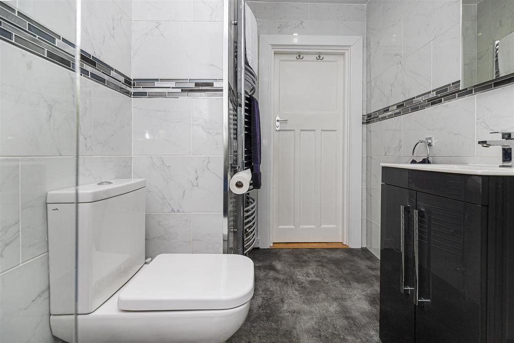 Bramleys Estate Agents - Beaumont Park - Woodside