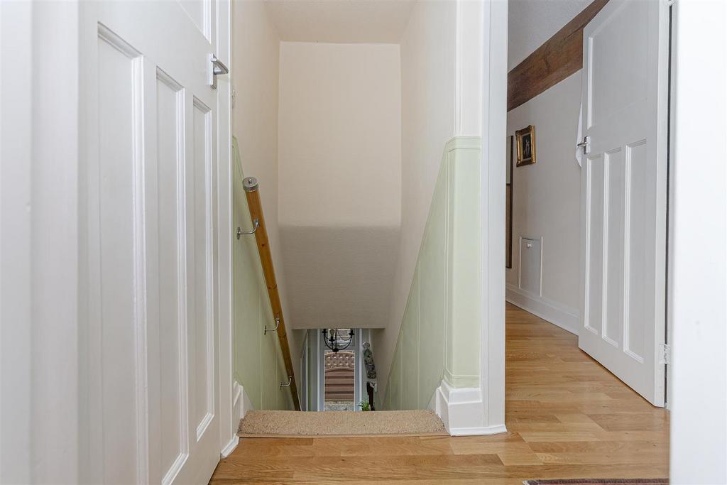Bramleys Estate Agents - Beaumont Park - Woodside