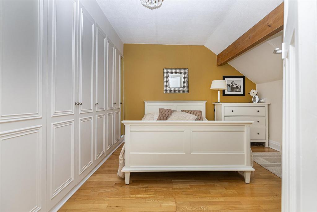 Bramleys Estate Agents - Beaumont Park - Woodside