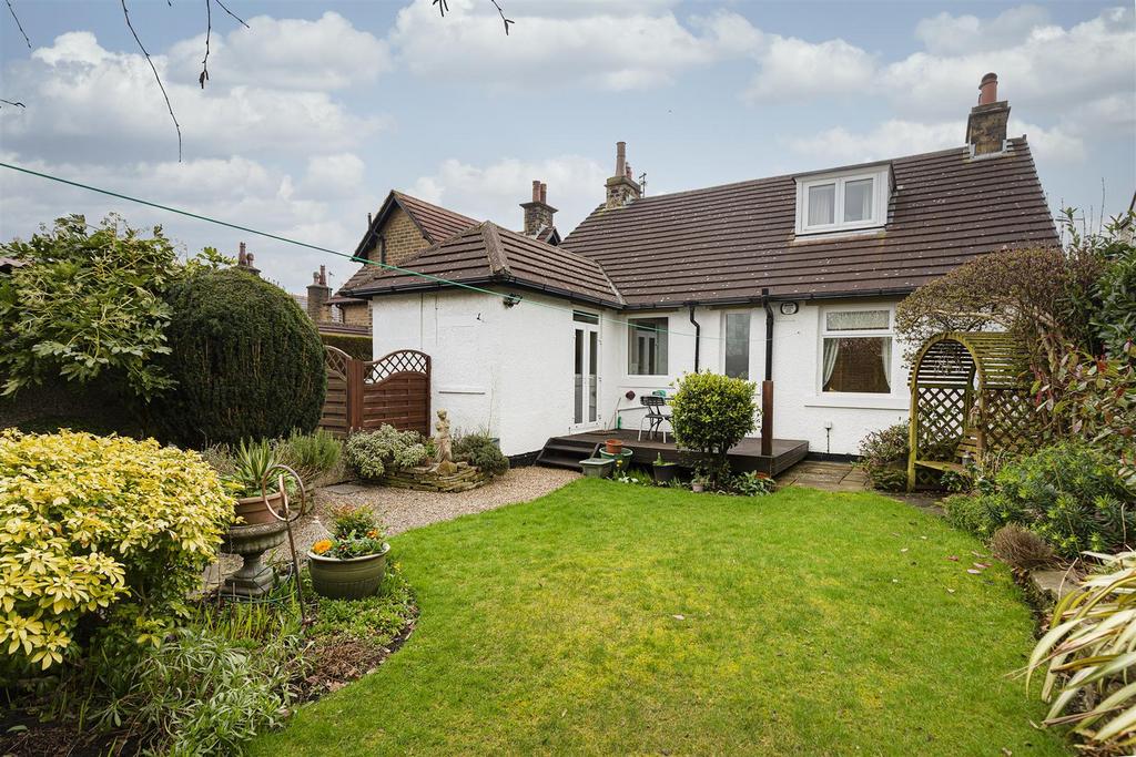 Bramleys Estate Agents - Beaumont Park - Woodside