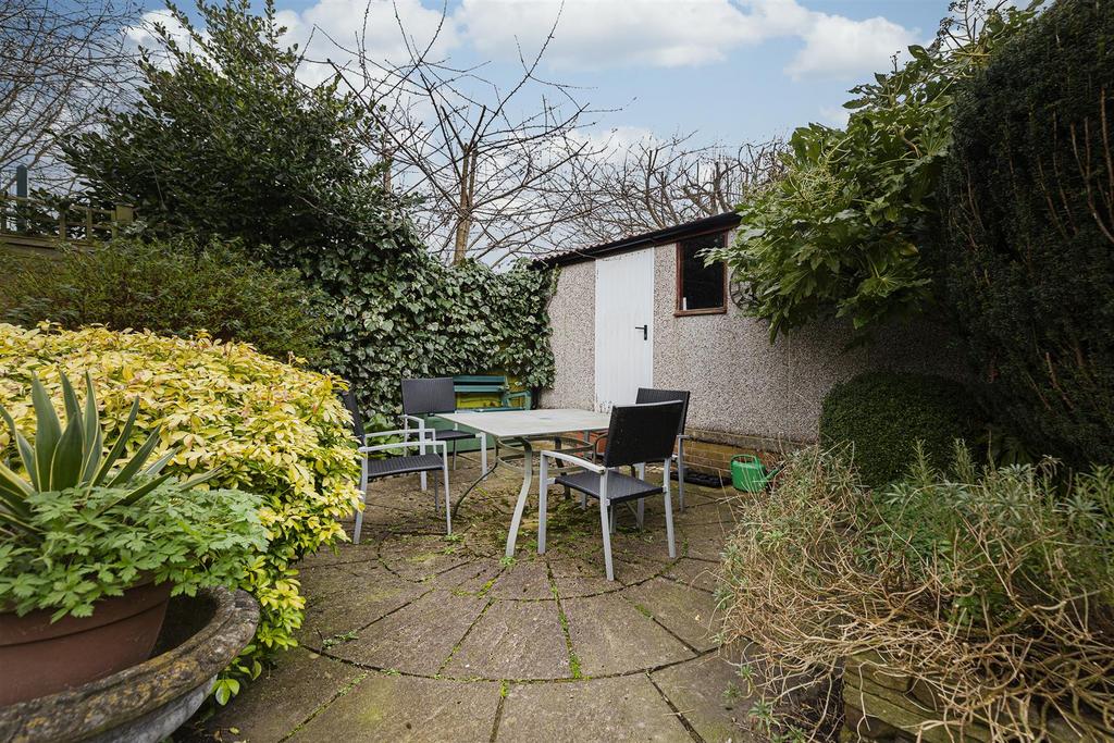 Bramleys Estate Agents - Beaumont Park - Woodside