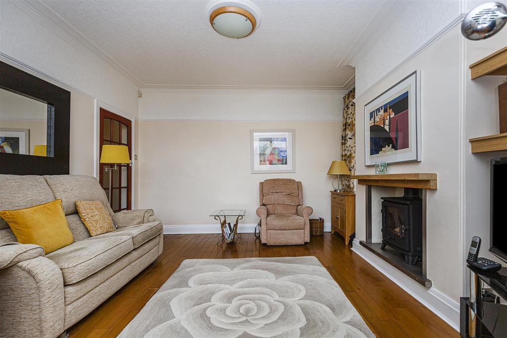 Bramleys Estate Agents - Beaumont Park - Woodside