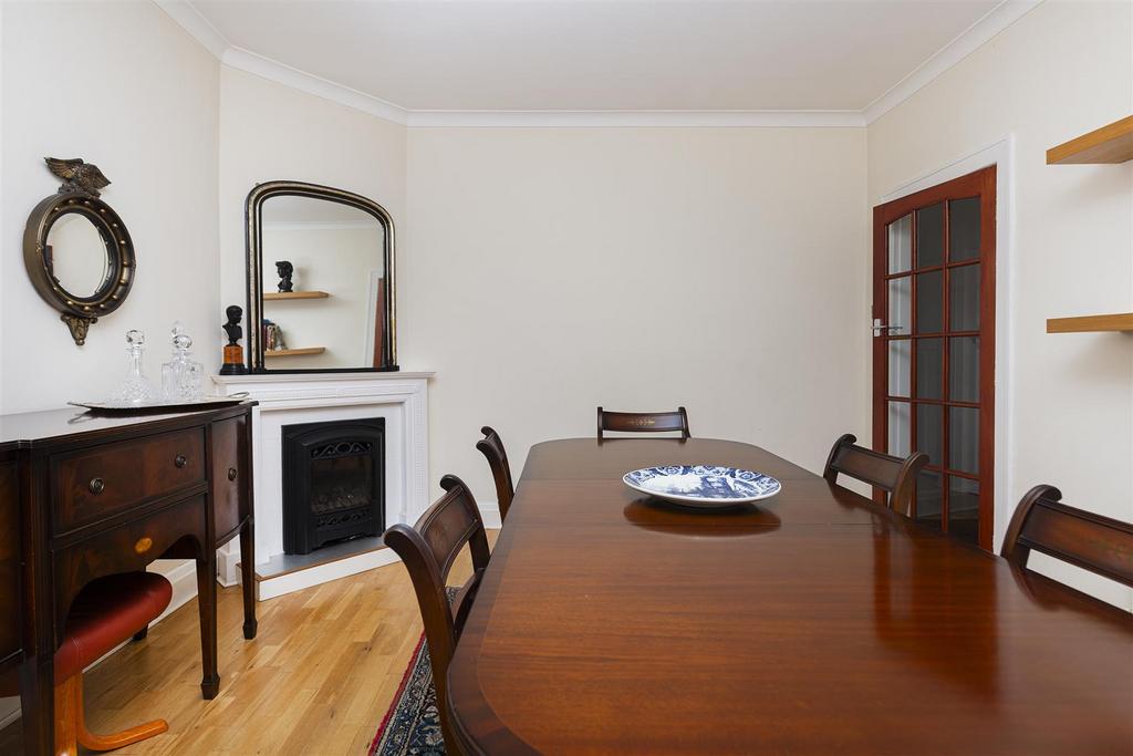 Bramleys Estate Agents - Beaumont Park - Woodside
