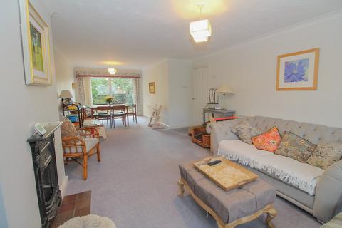 16 Birchmead, Gamlingay, Sandy, SG19 3ND