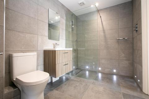 2 bedroom property for sale, Andrews Court, Lyneham