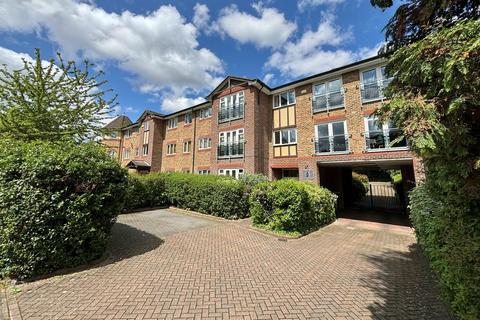 2 bedroom flat for sale, Albemarle Road, Beckenham, BR3