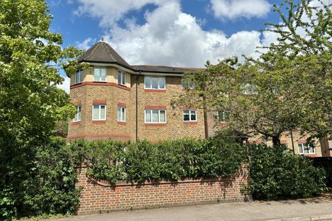 2 bedroom flat for sale, Albemarle Road, Beckenham, BR3