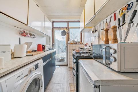 122 Cecil Road, Croydon, CR0 3BL