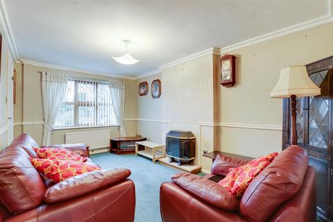 2 bedroom end of terrace house for sale, Mayflower Close, West Bridgford NG2