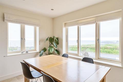 2 bedroom apartment for sale, 10 Pentire Road, Newquay TR7
