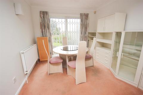 3 bedroom detached house for sale - Senwick Drive, Wellingborough NN8