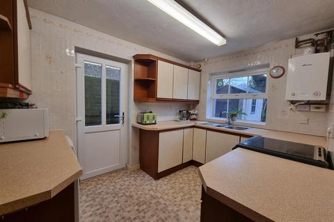 35 Bach Mill Drive, Birmingham, B28 0XN