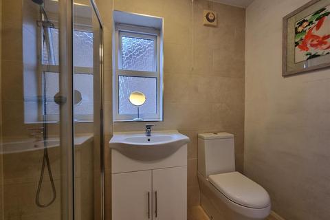 35 Bach Mill Drive, Birmingham, B28 0XN