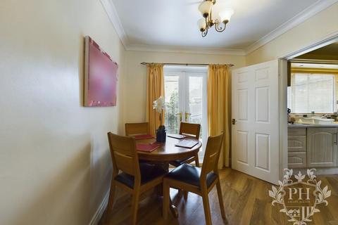 3 bedroom end of terrace house for sale, Huron Close, Middlesbrough