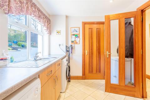 25 Brompton Terrace, Perth, PH2 7AE