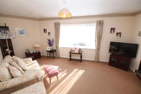 2 bedroom maisonette for sale - Lunedale Road, Dartford