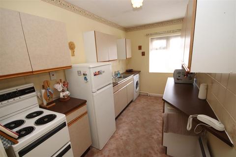2 bedroom maisonette for sale, Lunedale Road, Dartford