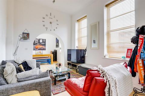 2 bedroom flat for sale, Ockbrook Drive, Mapperley NG3