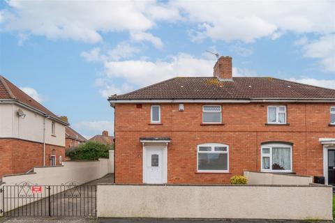3 bedroom semi-detached house for sale - Carisbrooke Road, Knowle
