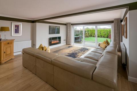 4 bedroom detached house for sale, Loxley Road, Stratford-upon-Avon