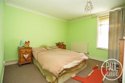 2 bedroom terraced house for sale, Wellington Cottages, Clapham Road North, Lowestoft, NR32