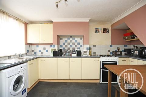 2 bedroom terraced house for sale, Wellington Cottages, Clapham Road North, Lowestoft, NR32