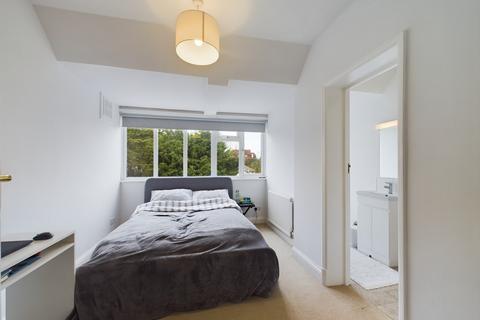 2 bedroom flat for sale - North Foreland Avenue, Broadstairs, CT10