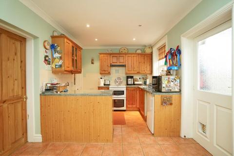 3 bedroom end of terrace house for sale, Clay Cottage North End, Raskelf, York