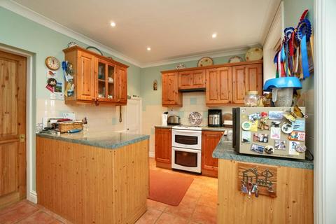 Clay Cottage North End, Raskelf, York, YO61 3LF