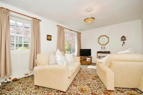 8 Gloucester Street, Sheffield, S10 2FT