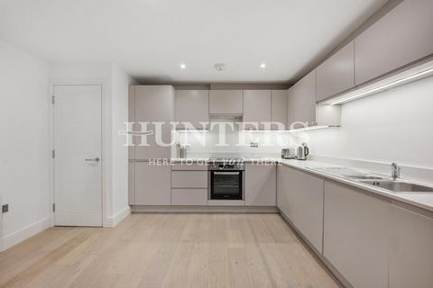 2 bedroom apartment for sale, Waterloo Road, London, NW2