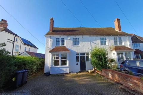 47 Walsall Road, Four Oaks, Sutton Coldfield, B74 4NH