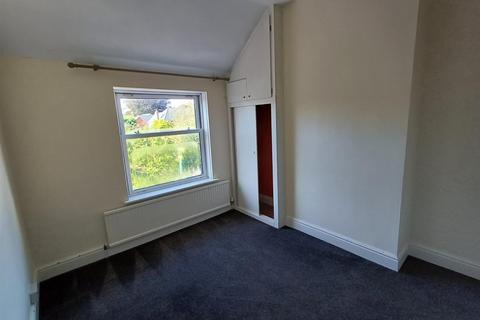 47 Walsall Road, Four Oaks, Sutton Coldfield, B74 4NH