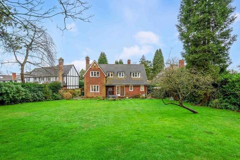 17 Oaklands Road, Sutton Coldfield, B74 2TB