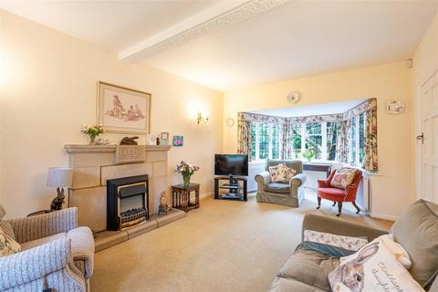 17 Oaklands Road, Sutton Coldfield, B74 2TB