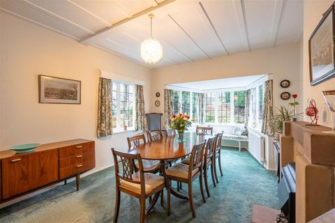 17 Oaklands Road, Sutton Coldfield, B74 2TB