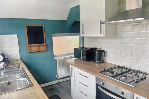 38 Chadwick Road, Sutton Coldfield, B75 7QU
