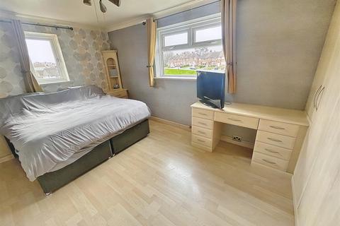 38 Chadwick Road, Sutton Coldfield, B75 7QU