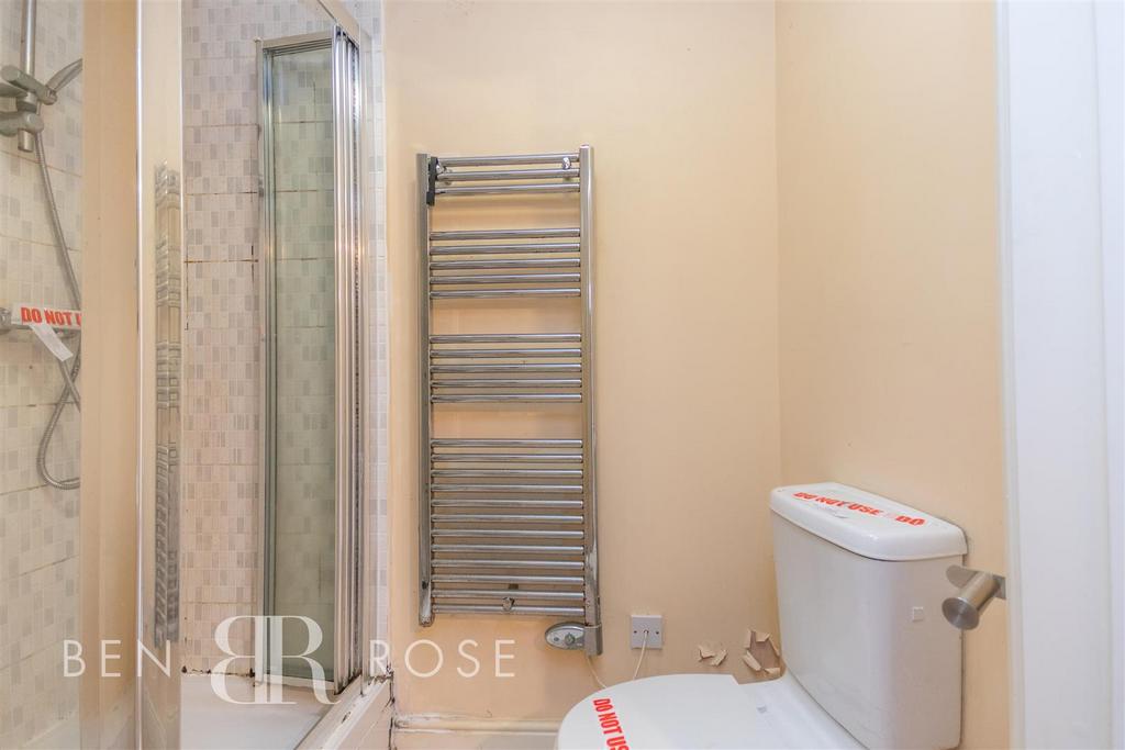 Master Ensuite