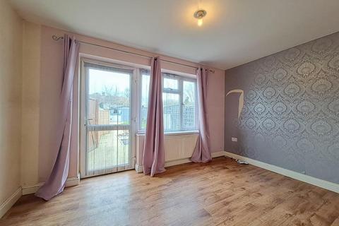 1 bedroom flat to rent - Brimsdown Avenue, Enfield