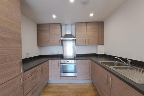 2 bedroom flat to rent - Wesley House, 2b Powell Road, London