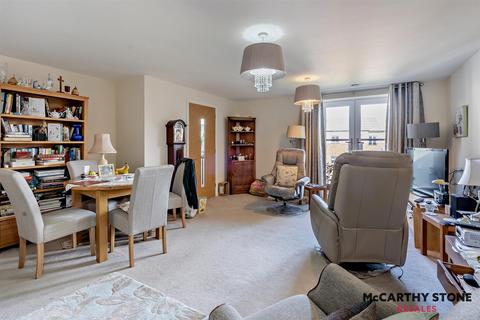 2 bedroom apartment for sale, Balshaw Court Burlington Gardens Leyland PR25 3EX